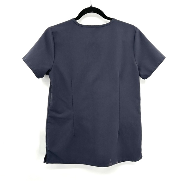 FIGS Women's Dark Gray Casma Three Pocket Technical Collection Scrub Top Size XS - Picture 3 of 8